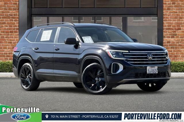 2024 Volkswagen Atlas SE
