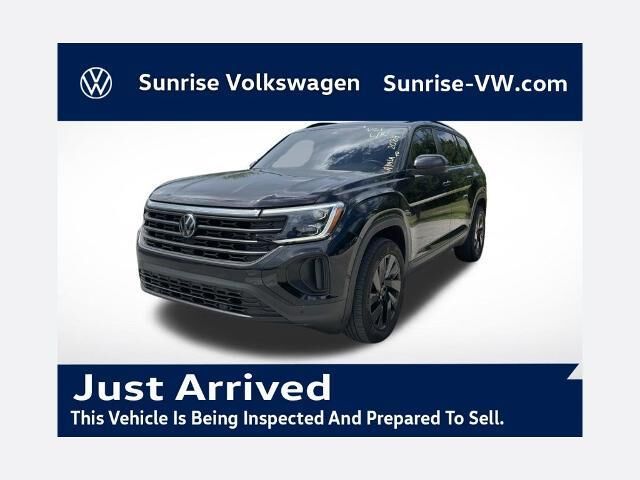 2024 Volkswagen Atlas SE — photo 1 of 39