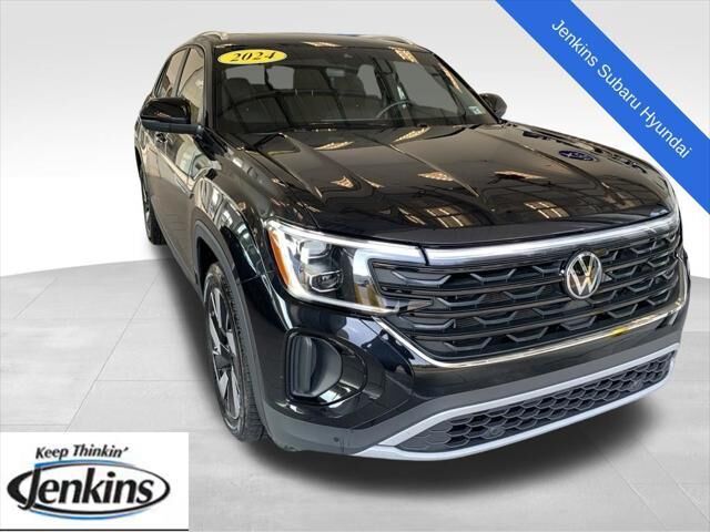2024 Volkswagen Atlas Cross Sport SE 4Motion