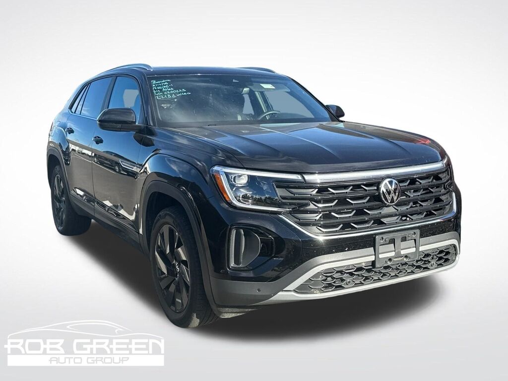 2024 Volkswagen Atlas Cross Sport 2.0T SE w/Technology — photo 1 of 2