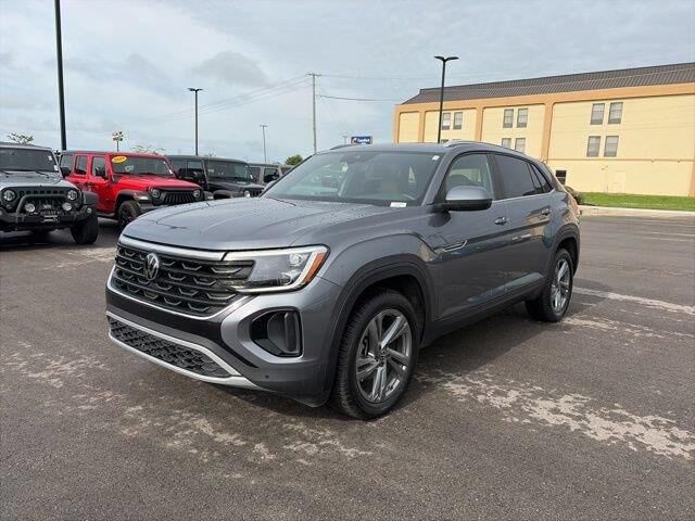 2024 Volkswagen Atlas Cross Sport SE 4Motion
