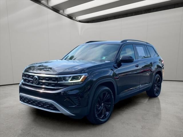 2022 Volkswagen Atlas SE 4Motion — photo 1 of 13