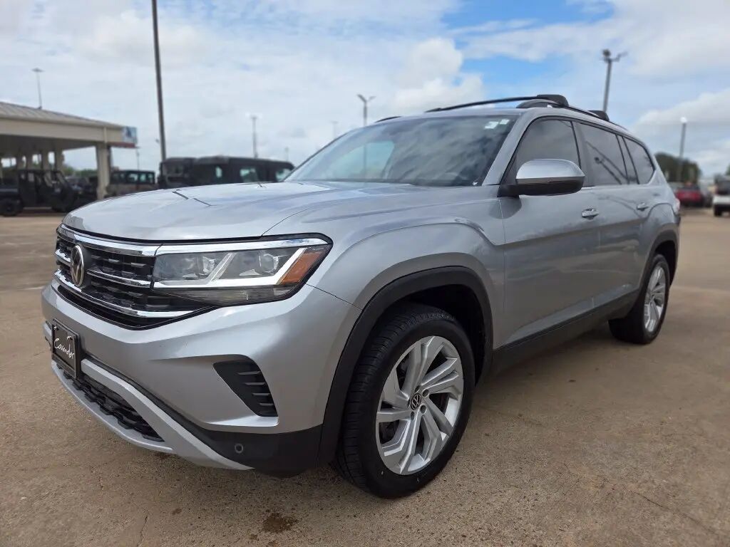 2022 Volkswagen Atlas V6 SE 4Motion — photo 1 of 13
