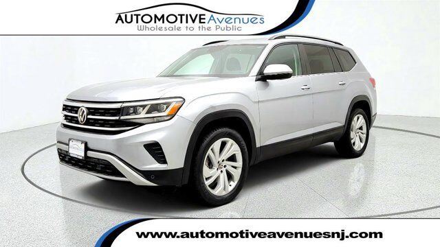 2022 Volkswagen Atlas 3.6L V6 SE w/Technology