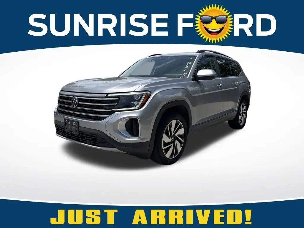 2024 Volkswagen Atlas SE 4Motion — photo 1 of 26