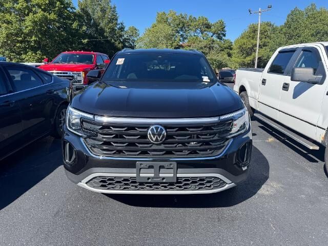 2024 Volkswagen Atlas Cross Sport SE 4Motion
