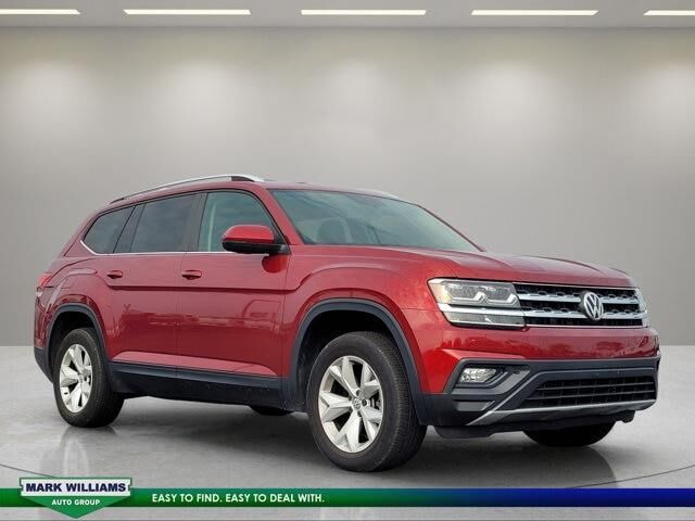 2019 Volkswagen Atlas V6 SE 4Motion — photo 1 of 26