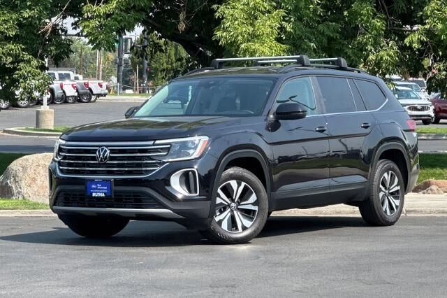 2025 Volkswagen Atlas SE 4Motion — photo 1 of 1