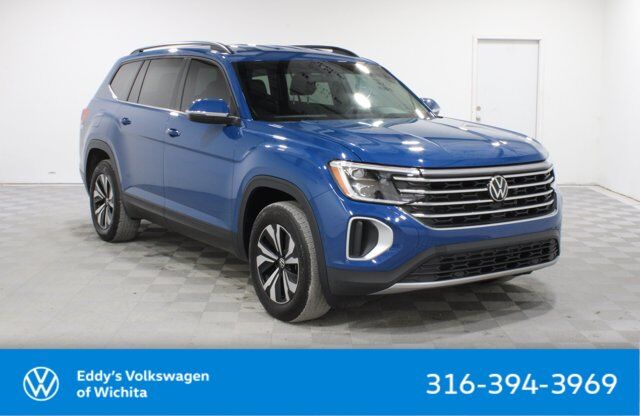 2025 Volkswagen Atlas 2.0T SE — photo 1 of 13