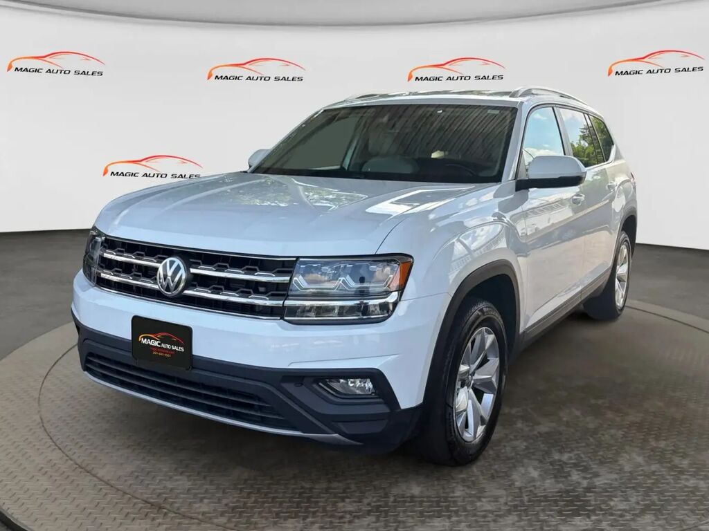 2019 Volkswagen Atlas V6 SE 4Motion — photo 1 of 13