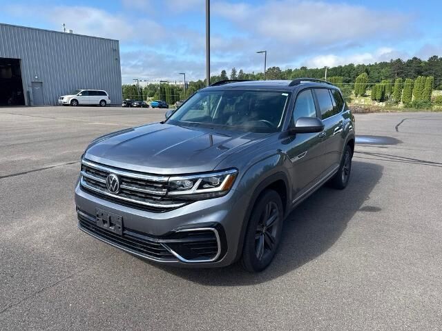 2021 Volkswagen Atlas V6 SE R-Line 4Motion — photo 1 of 13