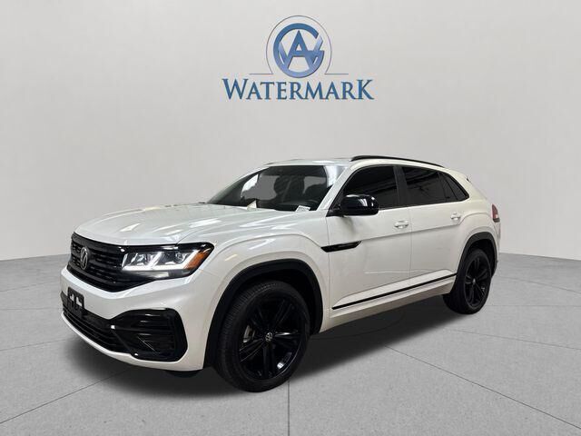 2023 Volkswagen Atlas Cross Sport SEL R-Line Black 4Motion — photo 1 of 13