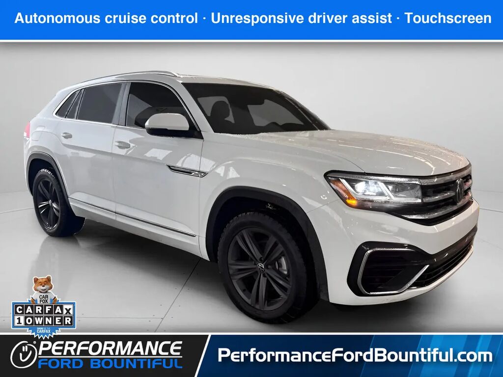 2022 Volkswagen Atlas Cross Sport V6 SEL R-Line 4Motion — photo 1 of 13