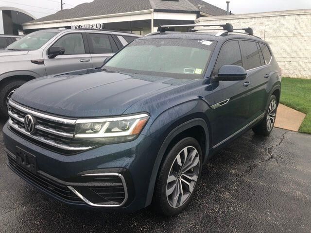 2021 Volkswagen Atlas V6 SEL R-Line 4Motion — photo 1 of 7