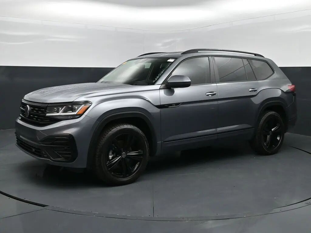 2022 Volkswagen Atlas V6 SEL R-Line Black 4Motion — photo 1 of 13