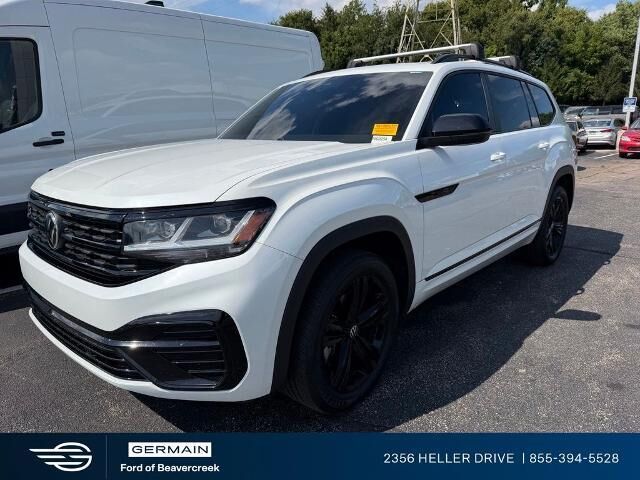 2023 Volkswagen Atlas V6 SEL R-Line Black 4Motion — photo 1 of 6