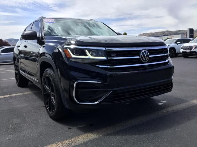 2020 Volkswagen Atlas Cross Sport V6 SEL Premium R-Line 4Motion — photo 1 of 26