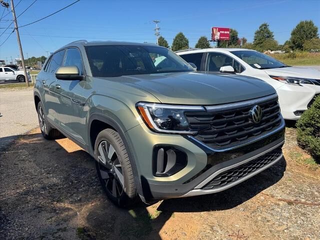 2026 Volkswagen Atlas Cross Sport SE