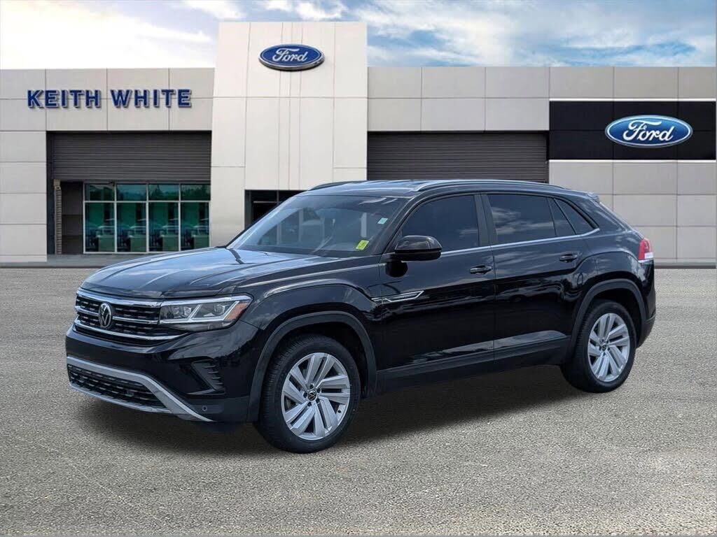 2021 Volkswagen Atlas Cross Sport SE — photo 1 of 2