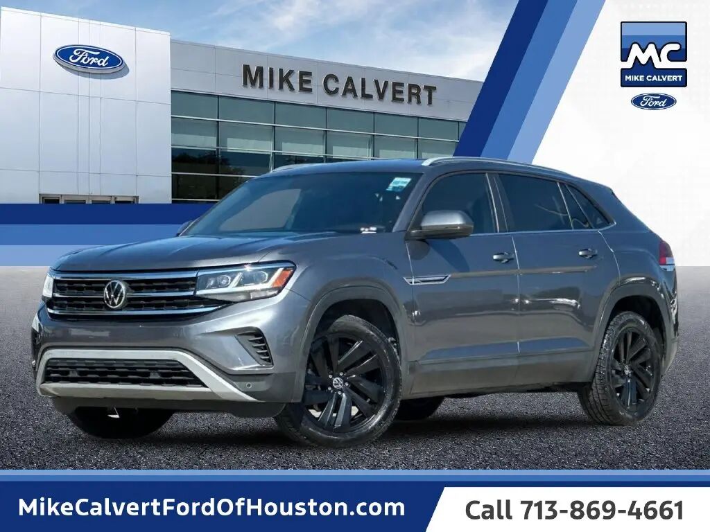 2022 Volkswagen Atlas Cross Sport SE — photo 1 of 13