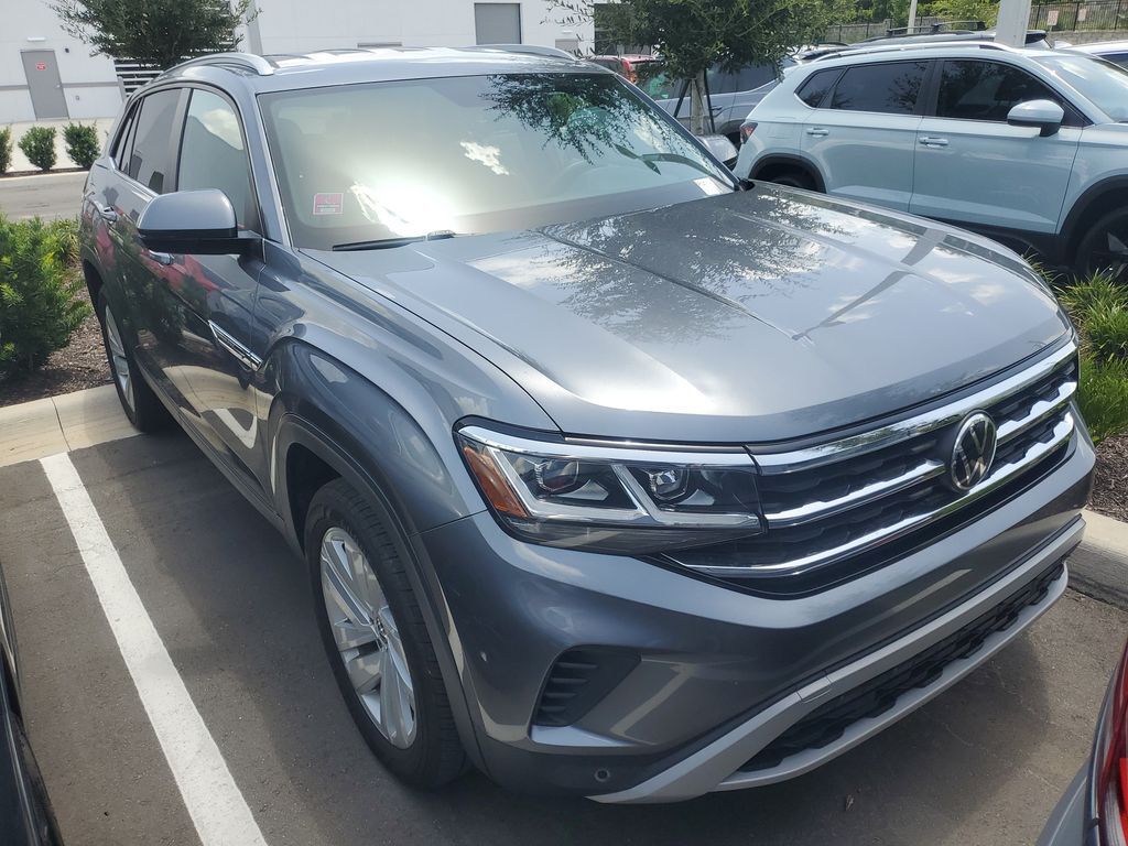 2021 Volkswagen Atlas Cross Sport 2.0T SE w/Technology — photo 1 of 13
