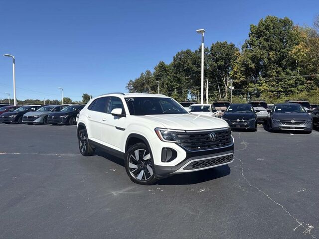 2025 Volkswagen Atlas Cross Sport SE