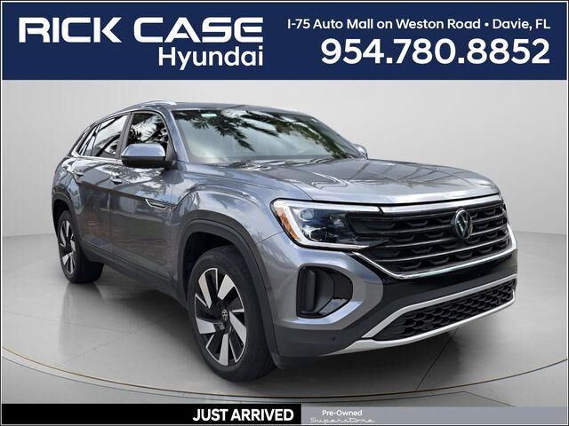 2024 Volkswagen Atlas Cross Sport SE — photo 1 of 6