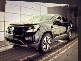 2025 Volkswagen Atlas Cross Sport SE