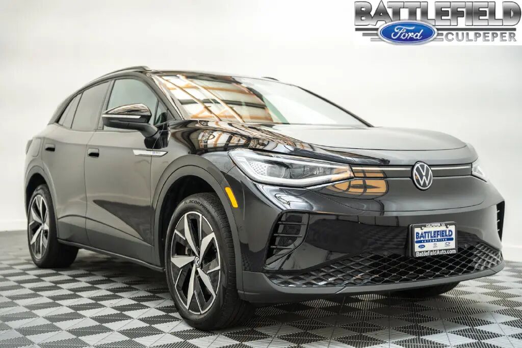 2023 Volkswagen ID.4 Pro S — photo 1 of 13
