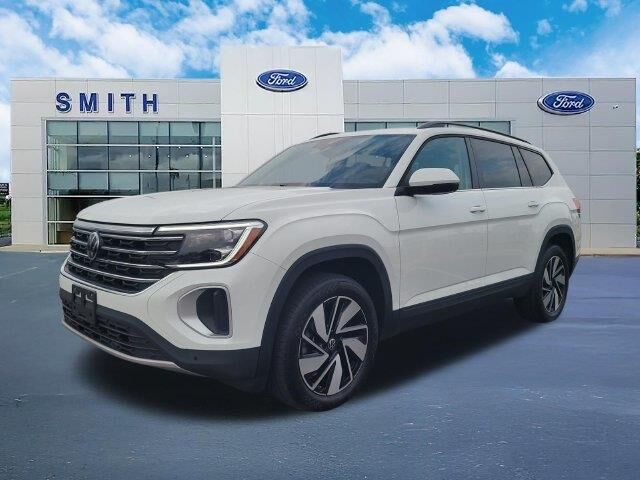 2025 Volkswagen Atlas SE