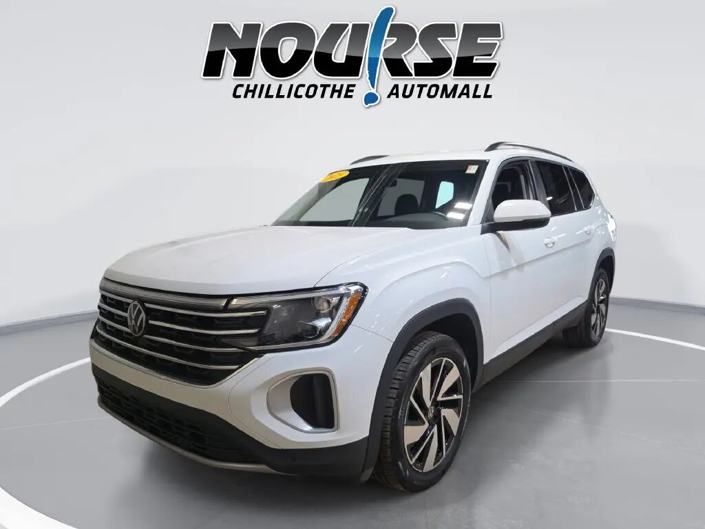 2025 Volkswagen Atlas SE — photo 1 of 13