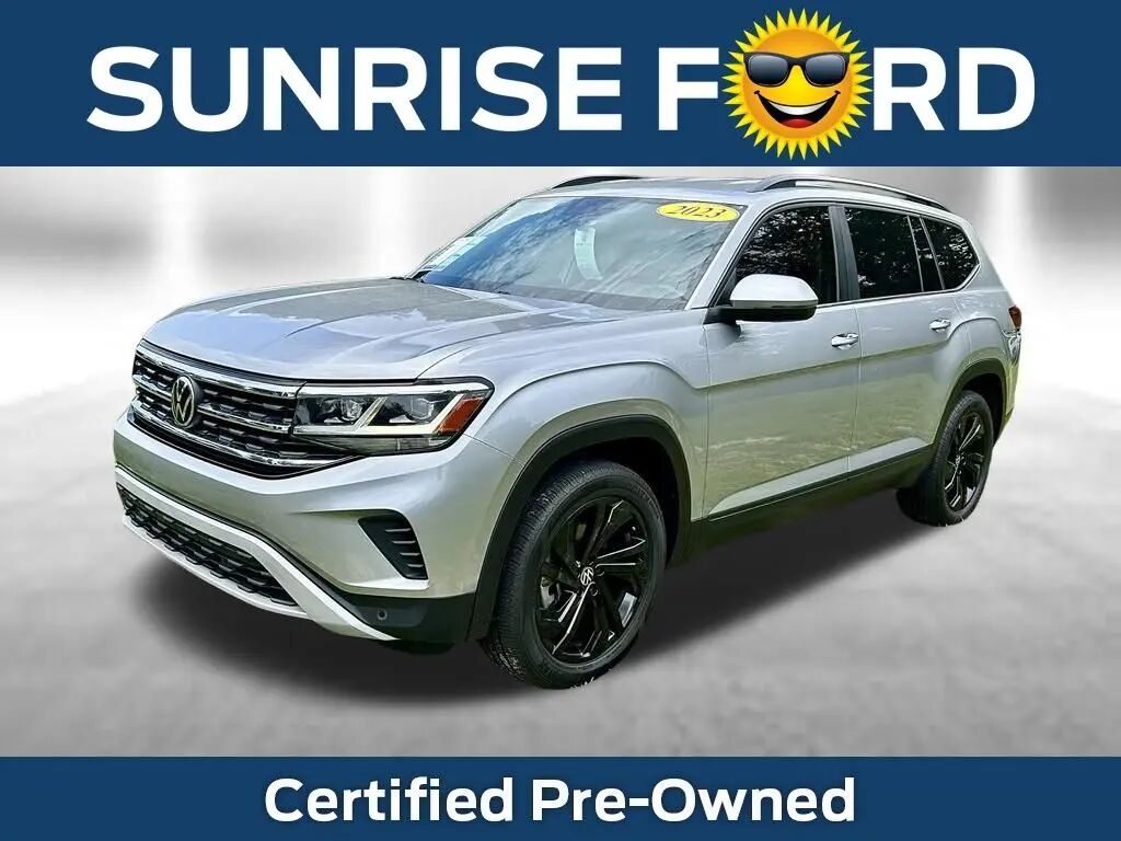 2023 Volkswagen Atlas V6 SE — photo 1 of 15