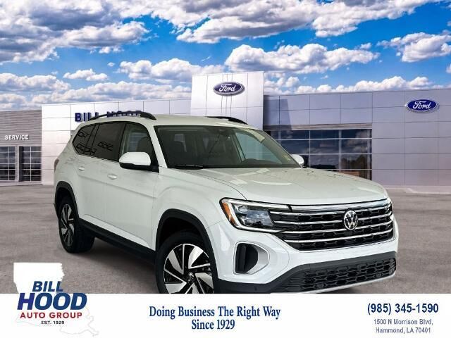 2025 Volkswagen Atlas SE