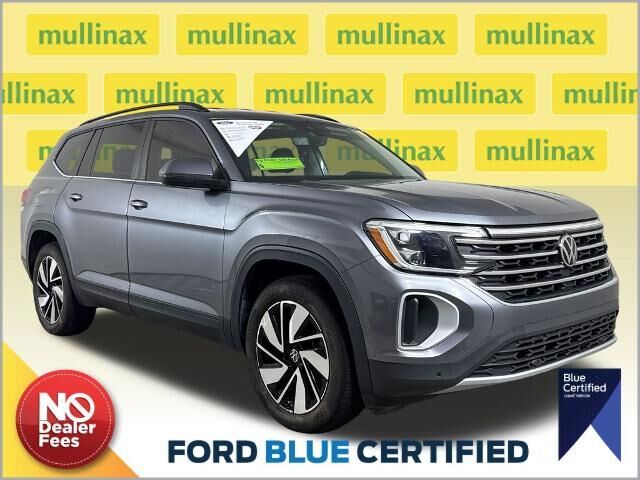 2024 Volkswagen Atlas SE — photo 1 of 18
