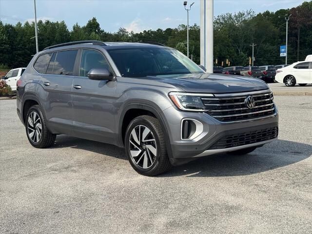2025 Volkswagen Atlas SE