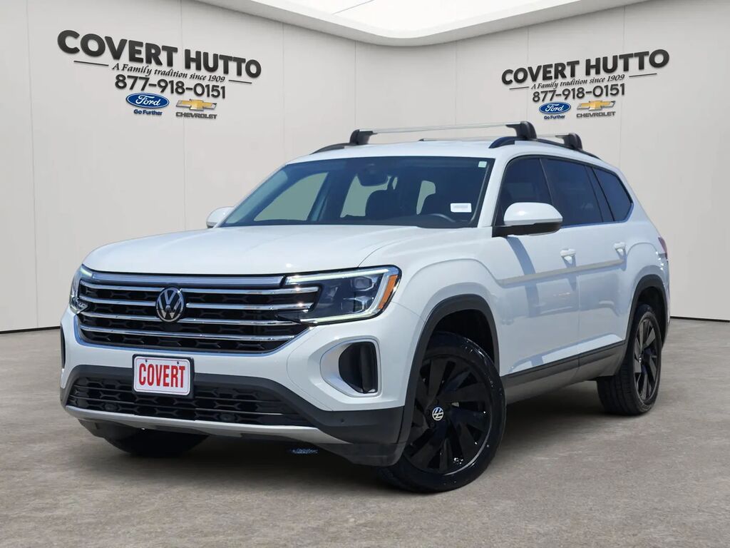 2024 Volkswagen Atlas SE — photo 1 of 26