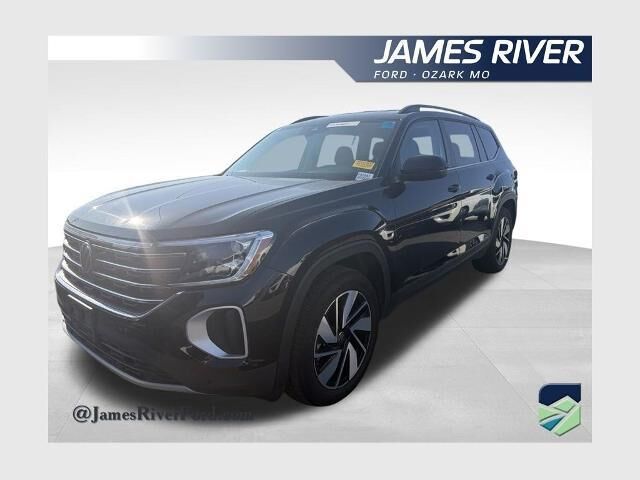 2025 Volkswagen Atlas SE — photo 1 of 14