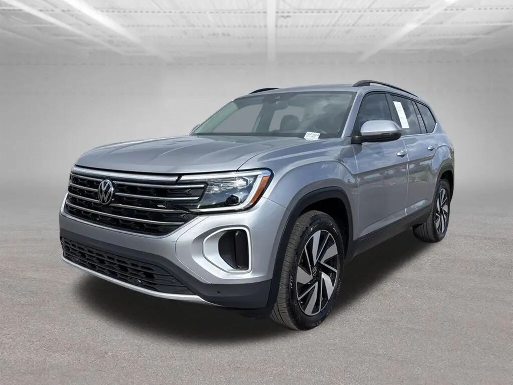 2024 Volkswagen Atlas SE — photo 1 of 12