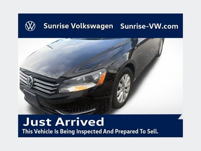 2014 Volkswagen Passat 2.5L S PZEV