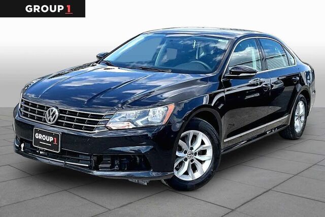 2017 Volkswagen Passat 1.8T S