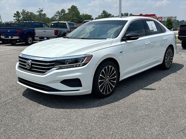 2022 Volkswagen Passat Limited Edition — photo 1 of 26