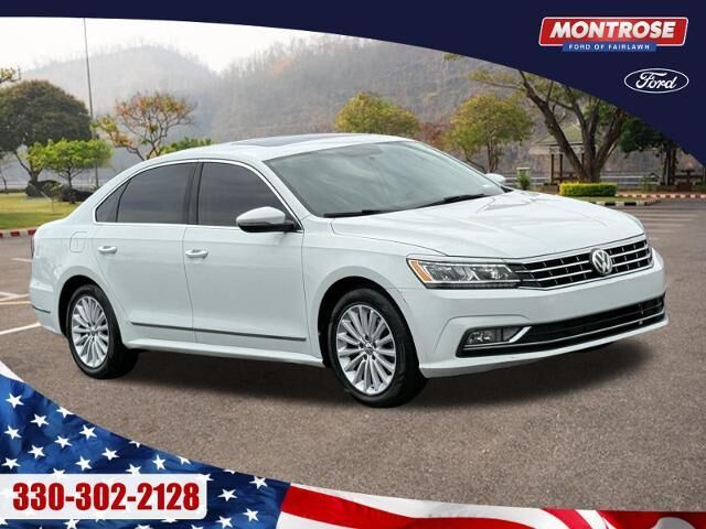 2017 Volkswagen Passat 1.8T SE — photo 1 of 52