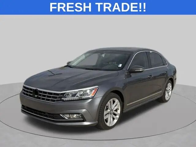 2017 Volkswagen Passat 1.8T SEL Premium