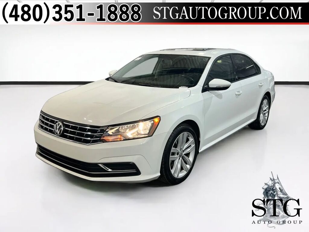 2019 Volkswagen Passat Wolfsburg — photo 1 of 13