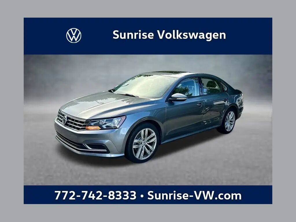 2019 Volkswagen Passat Wolfsburg — photo 1 of 13