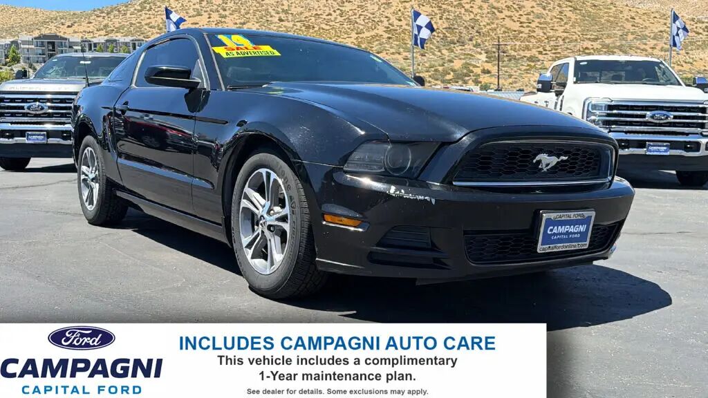 2014 Ford Mustang V6 Premium — photo 1 of 37