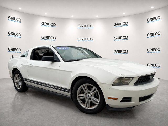 2011 Ford Mustang V6