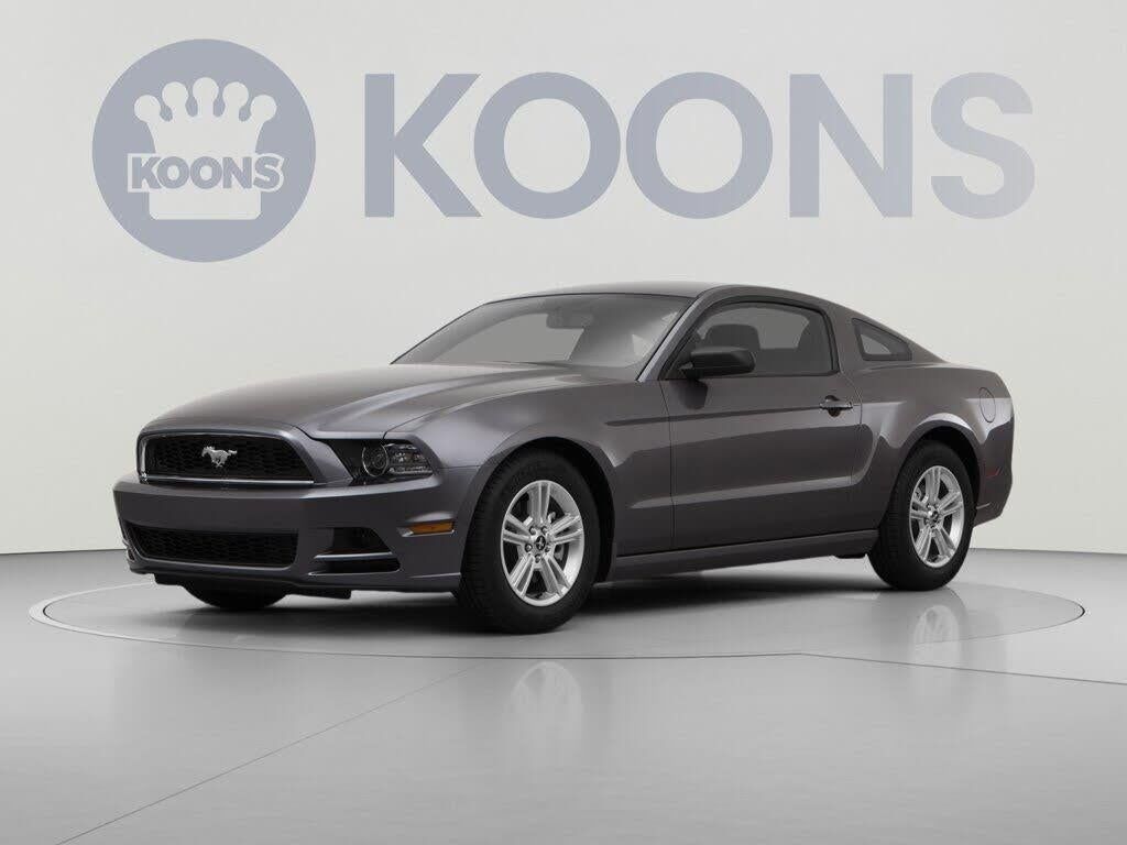 2014 Ford Mustang V6 — photo 1 of 1