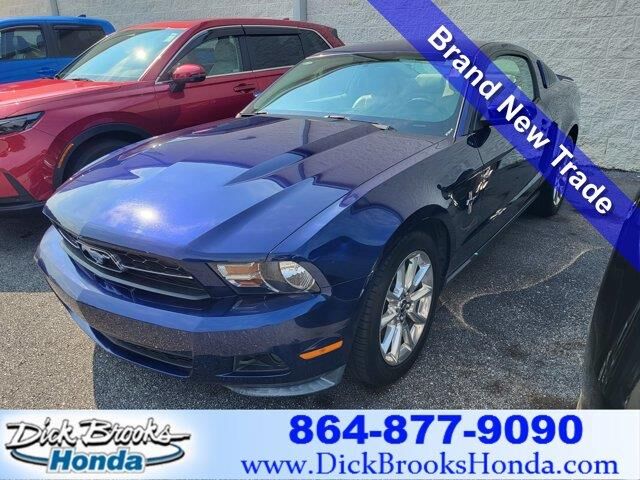 2010 Ford Mustang V6 Premium