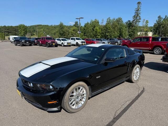 2012 Ford Mustang GT Premium — photo 1 of 3